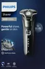 Product packaging for a Philips electric shaver. Náhled obrázku produktu