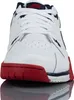 A front view of a Nike Cross Trainer Low sports shoe. Náhled obrázku produktu