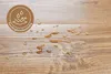 Feuchtigkeitsbeständiger Bodenbelag in Eiche Natur. 
 Produktbild-Vorschau