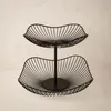 Een tweelaags metalen fruitschaal, 29 x 29 x 24 cm Productafbeelding-voorbeeld 3