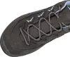 A close-up view of the top of a hiking shoe, focusing on the lacing system. Voir les images du produit