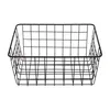 A black wire storage basket viewed from the front. Voir les images du produit