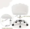 Close-up of a white office chair with a scalloped back, on a white and light gray background. Features highlighted include height adjustment and 360-degree swivel. Produktbild-Vorschau