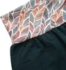 Sansa Shorts von Ocun; Damen-Kletterhose mit buntem; gemustertem Bund und einfarbigem; dunklem Stoff. Náhľad obrázku produktu