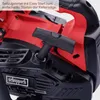 A close-up view of the starter mechanism and branding on a red and black chainsaw. Produktbild-Vorschau