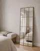 Ansicht im Wohnraum des LunaMirror Bram Wandspiegels in Bronze, 165 x 60 cm Voir les images du produit