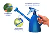 A blue watering can with a spray nozzle, shown with callouts highlighting its features. Produktbild-Vorschau