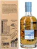 A bottle of Mackmyra Brukswhisky and its cardboard packaging, showing illustrations and text. Produktbild-Vorschau