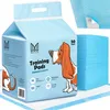 A package of pet training pads with a cartoon dog illustration. Anteprima dell’immagine prodotto