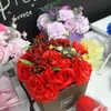 Seifenblumenstrauß - Rote Rosen und Nelken Produktbild-Vorschau 8