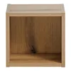 A single, empty wooden cube shelf with a wood grain texture, presented against a white background. Produktbild-Vorschau