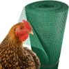 A chicken is shown in front of a roll of green plastic mesh fencing. Produktbild-Vorschau