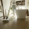 Kärcher FC 7 Akku-Saugwischer mit 4 Walzen und Dockingstation, Weiß - Produktansicht 14 Produktbild-Vorschau