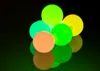 OOTB XL Throw & Glow Ball svítí ve tmě Náhled obrázku produktu 2