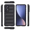 Multiple views of a black smartphone case, including front, back, side, top, and bottom. Produktbild-Vorschau