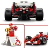 LEGO® Icons 11375 Ferrari F2004 en Michael Schumacher Productafbeelding-voorbeeld 42