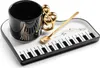 Set für Musikliebhaber: Tasse, Untertasse und Löffel mit Produktbild-Vorschau 1