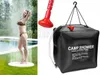 A woman showering outdoors next to a pool, and a close-up of a camp shower bag and shower head. Anteprima dell’immagine prodotto