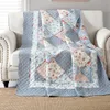 Unyqoos® Patchwork-Tagesdecke mit Blumenmuster – gesteppter Produktbild-Vorschau 1