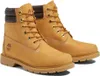 A pair of tan Timberland boots on a white background. Náhled obrázku produktu