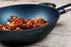 Westinghouse Wok Pan Performance Bravery Blue - ø 28 cm - Náhled obrázku produktu 4