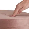 Tabouret avec coffre de rangement aspect velours Voir les images du produit 8