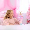 Barbie Deluxe Poppenset: Clara Productafbeelding-voorbeeld 2