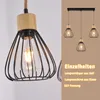 A close-up of a pendant light with a wire cage and a wooden top, next to a smaller image showing three such lights hanging from a bar, with descriptive text. Anteprima dell’immagine prodotto