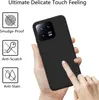 A hand holding a black phone case with icons and text describing its features. Produktbild-Vorschau