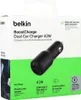 The image shows the retail packaging of a Belkin BoostCharge Dual Car Charger. Anteprima dell’immagine prodotto