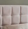 Ensemble comprenant un lit et deux tables de chevet pour Voir les images du produit 3