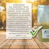 A bag of chicken feed is shown next to a white card with a list of ingredients and a green checkmark. Produktbild-Vorschau