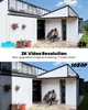 Comparison of 2K and 1080P video resolution of an outdoor security camera, showing a person and a dog in front of a modern house. Produktbild-Vorschau