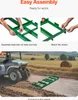 An image showing the assembly and use of a VEVOR Schleppegge (drag harrow). The top section displays two steps of assembly with hands working on green metal bars. The bottom section shows a person driving a vehicle towing the assembled drag harrow through  Produktbild-Vorschau