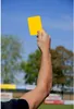 Quelques cartons d'arbitre - jaune et rouge Voir les images du produit 6