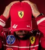 Czapka Scuderia Ferrari F1 2025 Lewis Hamilton Produktbild-Vorschau 7