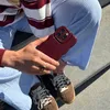 Glossy Wavy Hülle Burgundy  - Kompatibel mit iPhone 17 Pro Produktbild-Vorschau 2