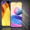 Two smartphones are displayed side-by-side, with a transparent screen protector placed in front of the right phone. Produktbild-Vorschau