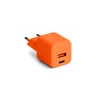 An orange dual-port USB charger with European-style plug prongs. Anteprima dell’immagine prodotto