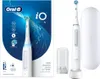 A product shot of an Oral-B electric toothbrush and its packaging, along with accessories. Produktbild-Vorschau