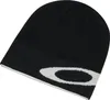 Oakley Ellipse Beanie Senior Podgląd zdjęcia produktu 1