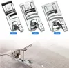 Three sewing machine presser feet are shown at the top, with a close-up of one in use at the bottom. Produktbild-Vorschau