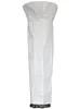 A white cover for a patio heater. Podgląd zdjęcia produktu