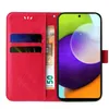 A red flip phone case is open, showing credit cards and a banknote inside. A smartphone is placed in the case. Produktbild-Vorschau