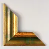A corner piece of a picture frame, showing the mitered joint. Produktbild-Vorschau