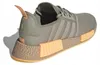 Adidas NMD_R1 Schuhe aus Strickgewebe mit Produktbild-Vorschau 4