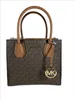 Bolso Michael Kors Mercer Akkordeon con logo, color marrón Vista previa de la imagen del producto 10