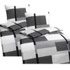 A set of bedding with a geometric pattern. Produktbild-Vorschau