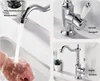 A collage of images showing a faucet in use and close-ups of its features. Produktbild-Vorschau
