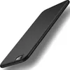 A black smartphone case is shown from a diagonal angle against a white background. Produktbild-Vorschau